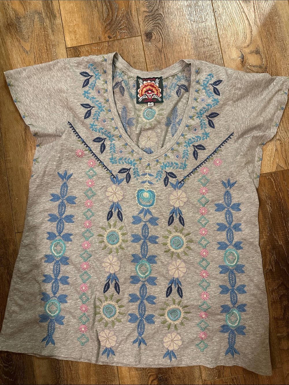 Johnny Was Flutter Sleeve Tee Shirt Top Short Floral gray XL